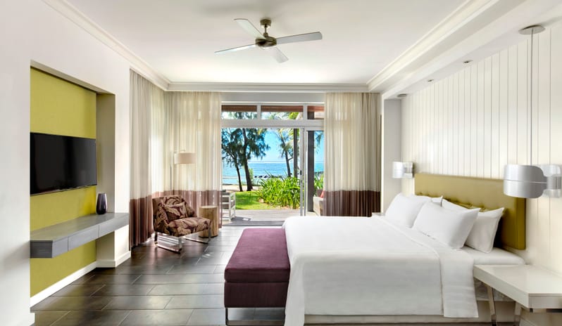 Long Beach Executive Suite Bedroom_14652